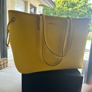 MICHAEL KORS YELLOW LARGE TOTE